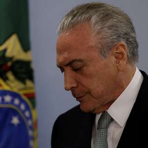 Temer parte para ofensiva em última chance de salvar mandato
