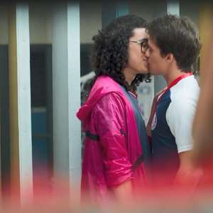 'Malhação' exibe primeiro beijo gay entre dois garotos