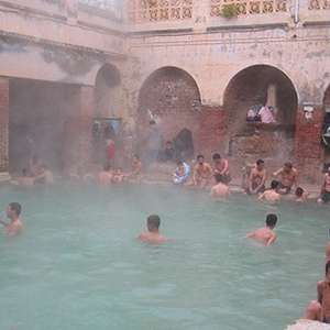 Banho romano na Argélia funciona como há 2 mil anos