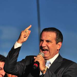 Olavo e Malafaia discutem nas redes sociais