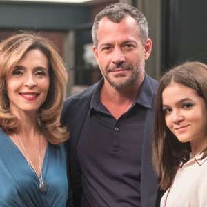 'A Dona do Pedaço': Lyris descobre marido gay e faz barraco