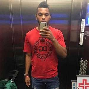 Com problema no tornozelo, Borja vira dúvida para clássico