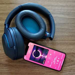 Sony WH-XB900N: fone cheio de bateria e isolamento de ...