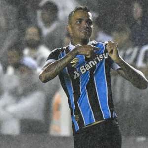 Com ótimo segundo tempo, Grêmio bate o Santos na Vila ...