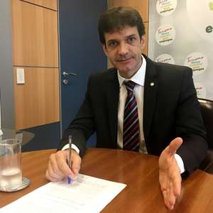 Críticas a Ramos no WhatsApp motivaram demissão de ministro