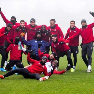Lille mira topo do Campeonato Francês e recebe o Brest