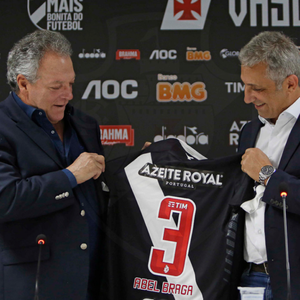 Abel Braga é apresentado no Vasco