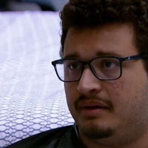 Victor Hugo se irrita após Babu compará-lo a outro brother