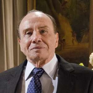 Triste ver um ator de 87 anos se humilhar por trabalho na TV