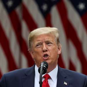 Trump bloqueia voos de companhias chinesas para os EUA