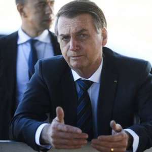 "Discretamente, vou atuar nas campanhas", diz Bolsonaro