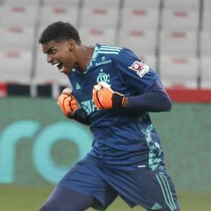 Flamengo vence o Athletico e sai na frente na Copa do Brasil