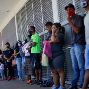 Governo não trabalha com extensão do auxílio, afirma Waldery