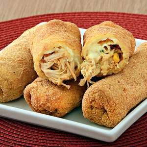 Panqueca empanada de frango para inovar no cardápio