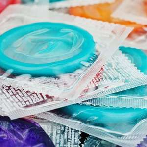 Por que jovens estão praticando menos sexo seguro