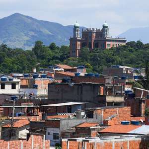 Fim da farra: tráfico decreta 'lockdown' em favelas do Rio