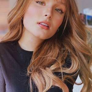 Batom, iluminador e mais: Larissa Manoela conta tudo ...