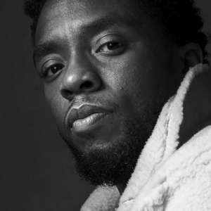 A opção por sofrer em silêncio e morrer longe dos flashes