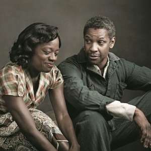 Viola, Denzel e equipe do último filme de Chadwick Boseman homenageiam ator