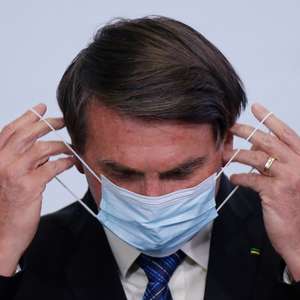 Bolsonaro diz que passará por cirurgia para remover cálculo