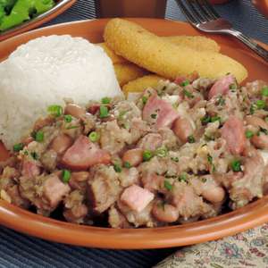 7 receitas com feijão tropeiro para quem é fã de comida ...