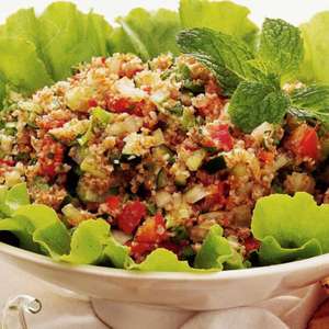 Prove o melhor da cozinha árabe com 7 receitas de tabule