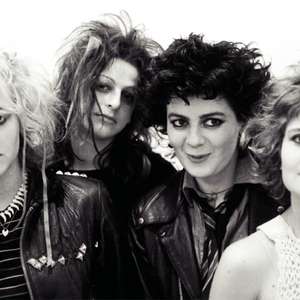 Biografia da guitarrista da banda punk The Slits vai ...