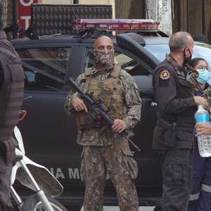 Mulher é mantida refém em lanchonete na zona norte do Rio