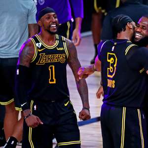 Lakers fez menos de 100 pontos em 5 das últimas 10 partidas