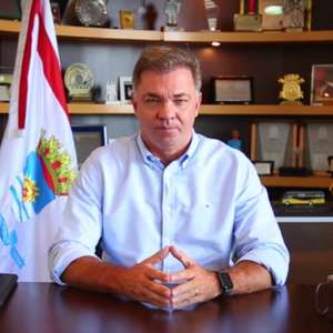 Prefeito de Florianópolis se desculpa por viagem ao Caribe