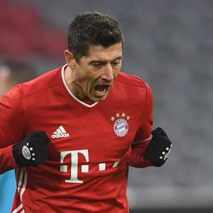 Imbatível, Bayern bate Salzburg e avança; Atletico tropeça