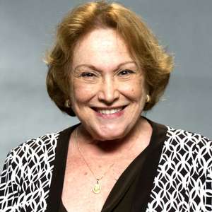 Aos 87 anos, Nicette Bruno é internada com covid-19