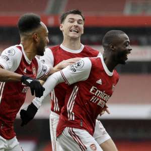 Arsenal, Benfica e Milan entram em campo pela 5ª rodada ...