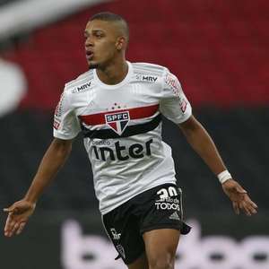 São Paulo vence Goiás e assume a liderança: veja tabela ...