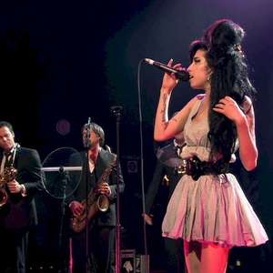 Amy Winehouse: álbum ao vivo "I Told You I Was Trouble: ...