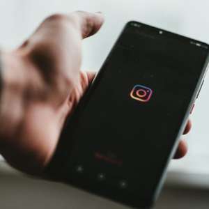Como limitar comentários, menções e marcações no Instagram