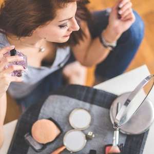 Aprenda a fazer simpatias com perfume para aumentar seu ...