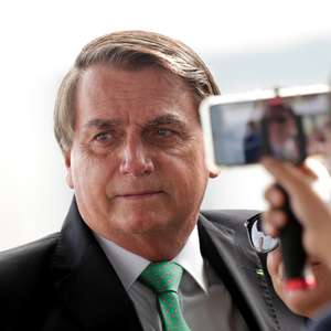 Jair Bolsonaro promove ações do governo contra a covid-19