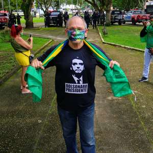 Manifestantes pedem intervenção militar em atos esvaziados
