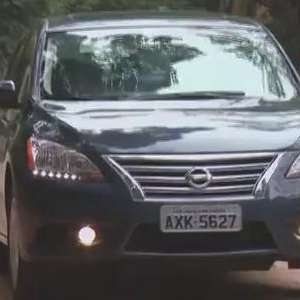 Sedan vendido em 120 países chega remodelado ao Brasil