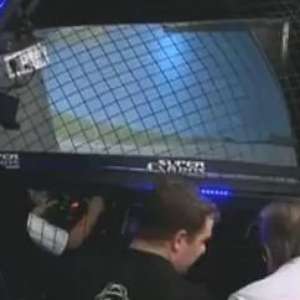 Simulador da Stock Car traz realismo das pistas ao Salão