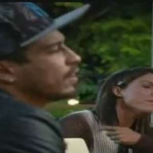 'A Fazenda': Douglas diz que Rebeca usa anabolizantes