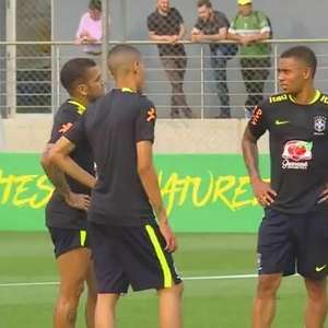 Seleção Brasileira faz primeiro treino em Porto Alegre
