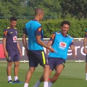 Seleção Brasileira faz primeiro treino em Londres