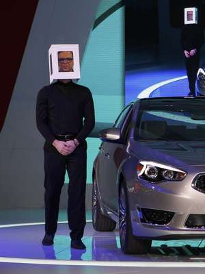 Kia mostra sedã para concorrer com Audi, Mercedes e BMW