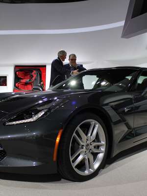 "Supermáquinas" voltam a ser destaque em salão do automóvel