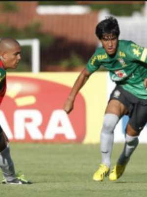 Camisa 10 mais promissor do Brasil atravessa ...