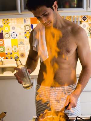 Chef do Mocotó faz ensaio sensual e fala sobre novo ...