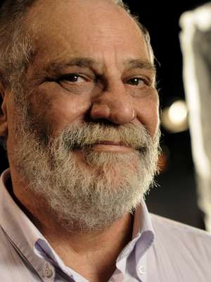 Autor de 'Flor do Caribe' diz que mesmo experiente se ...