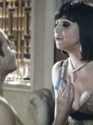 'Sangue Bom': de Gládis, Damáris realiza fantasia sexual ...